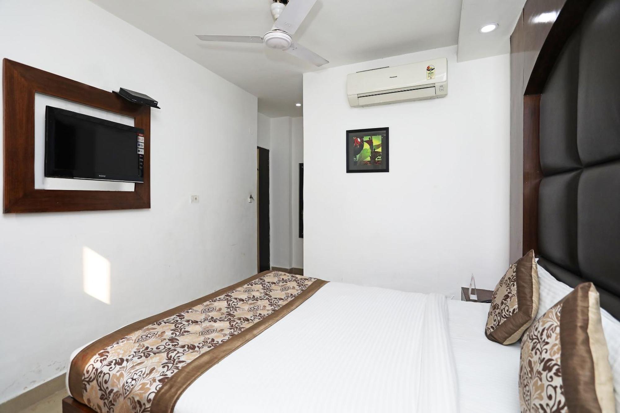 Hotel O Cg International New Delhi Exteriör bild