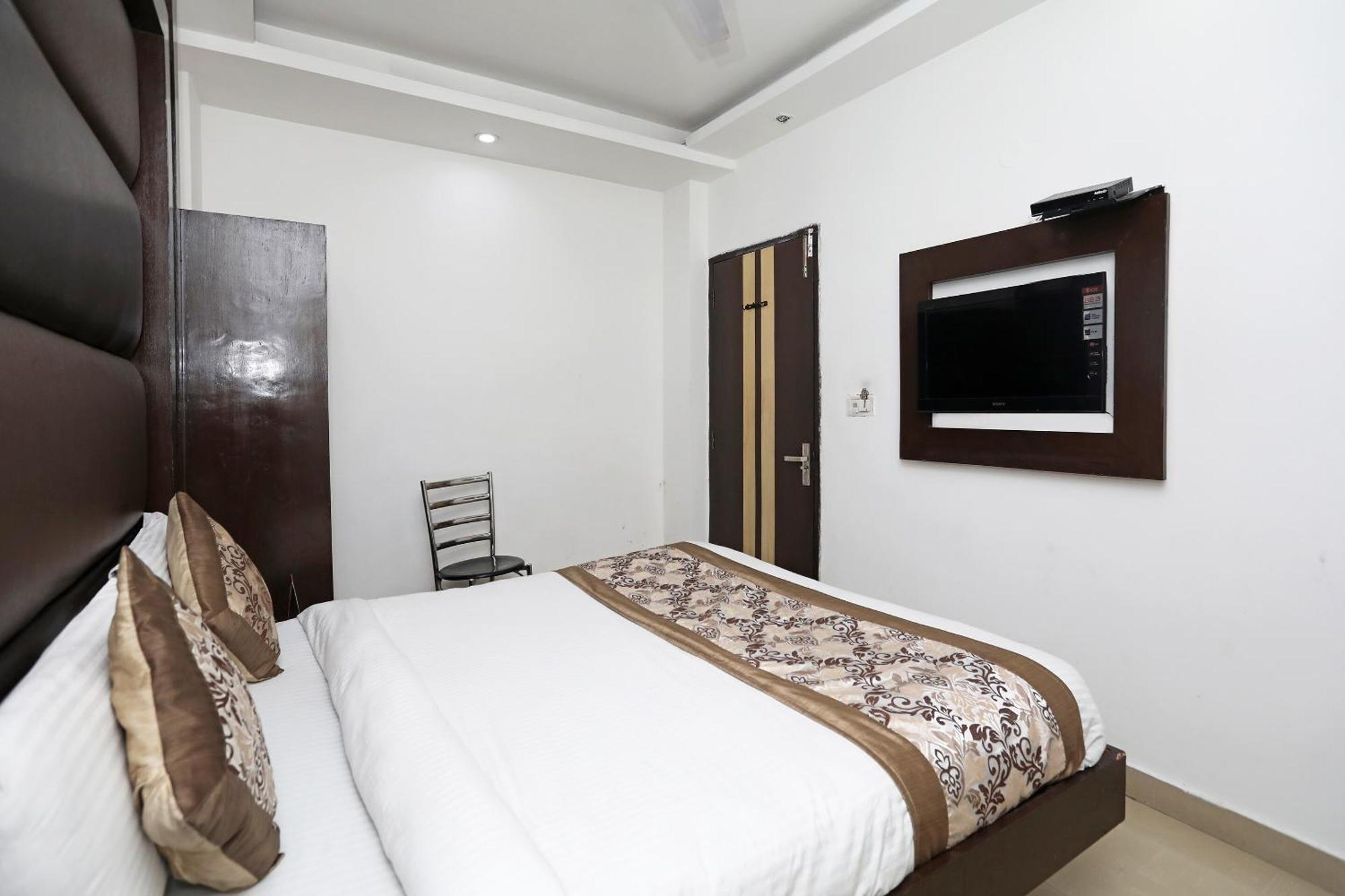 Hotel O Cg International New Delhi Exteriör bild